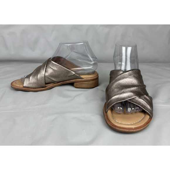 Sofft Womens Fallon Leather Criss Cross Slide Sandals Size 7M Metallic Bronze - Picture 1 of 11